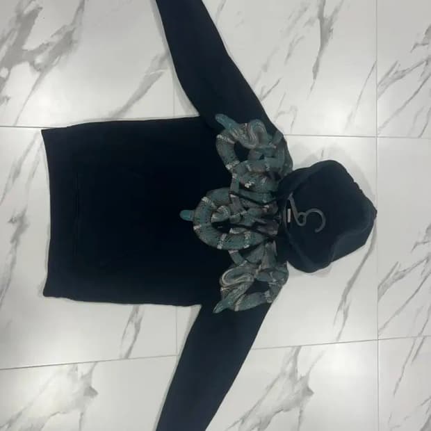 마르셀로불론 후드티 xs