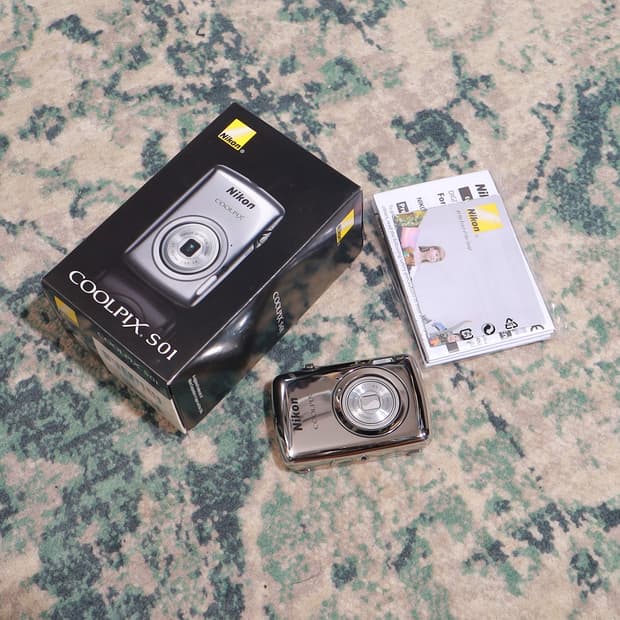 Nikon 니콘 쿨픽스 s01 빈티지카메라 제니 카메라 실버