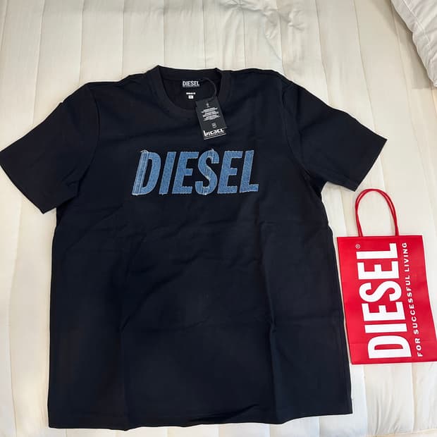[새상품] 디젤 반팔 블랙 XL JUST-APP DIESEL 티셔츠