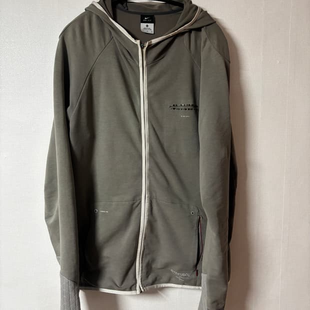 Gyakusou 갸쿠소우 2010 1세대 자켓