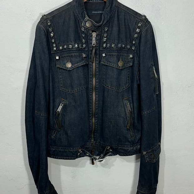 dsquared2 studd distressed denim jacket