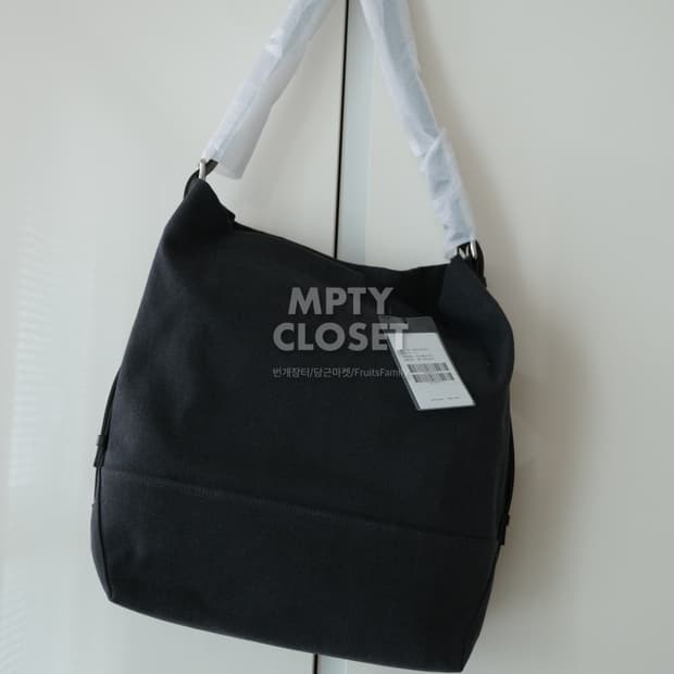 르메르 26ss 벨티드 토트백 미디움 애쉬그레이