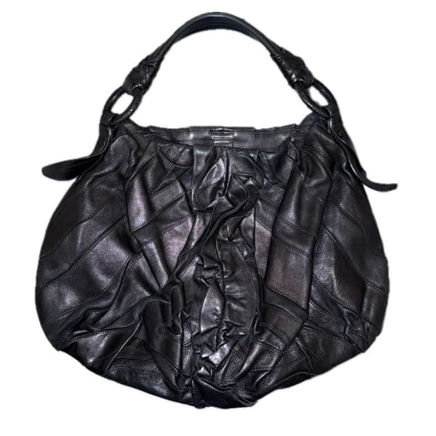 프라다 빈티지 러플 프릴 블랙 레더 토트백