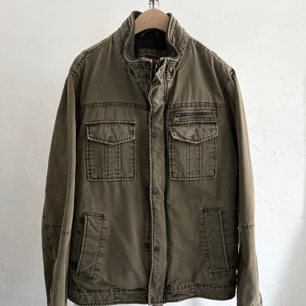 Levi‘s 리바이스 00‘s 워싱 필드 자켓