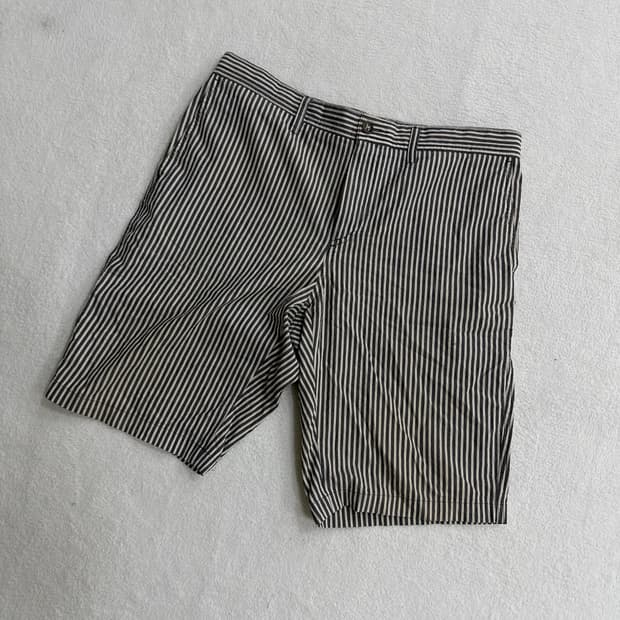90 헨리코튼 스트라이프 클래식 반바지 0331T