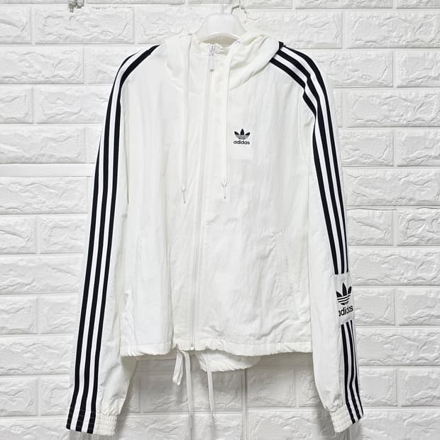 택포_ 아디다스 유로파 파이어버드 바람막이 M