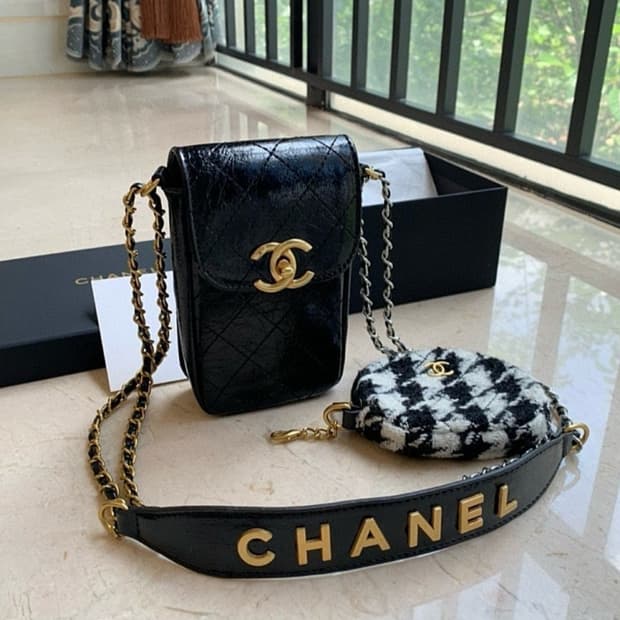 샤넬 핸드폰 파우치 2종세트