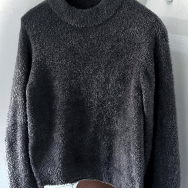 Brushed fabric cropped knit P/O