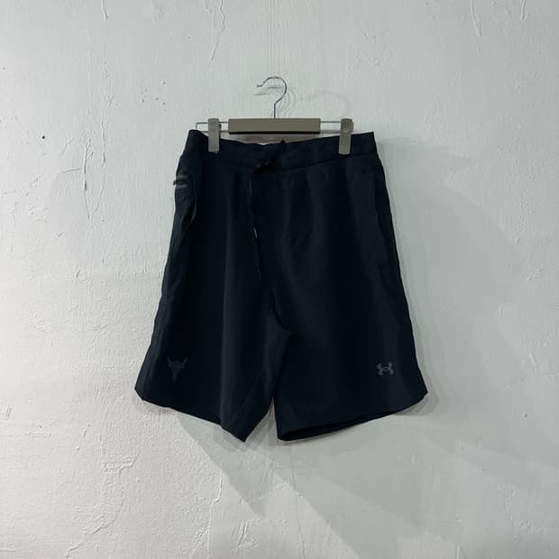 언더아머 반바지 XXL