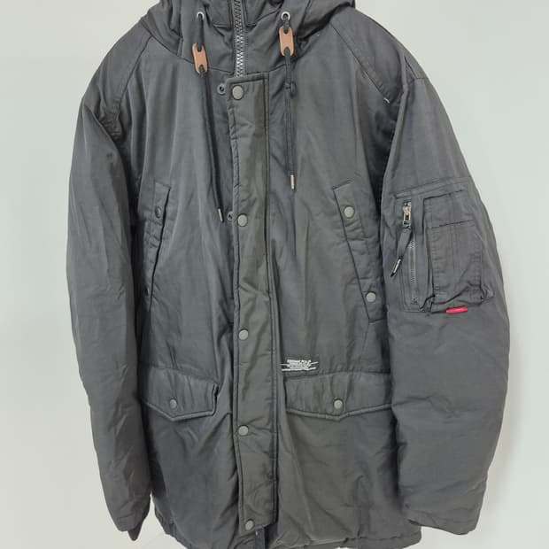 커버낫 정품 구스패딩 100사이즈 팝니다 