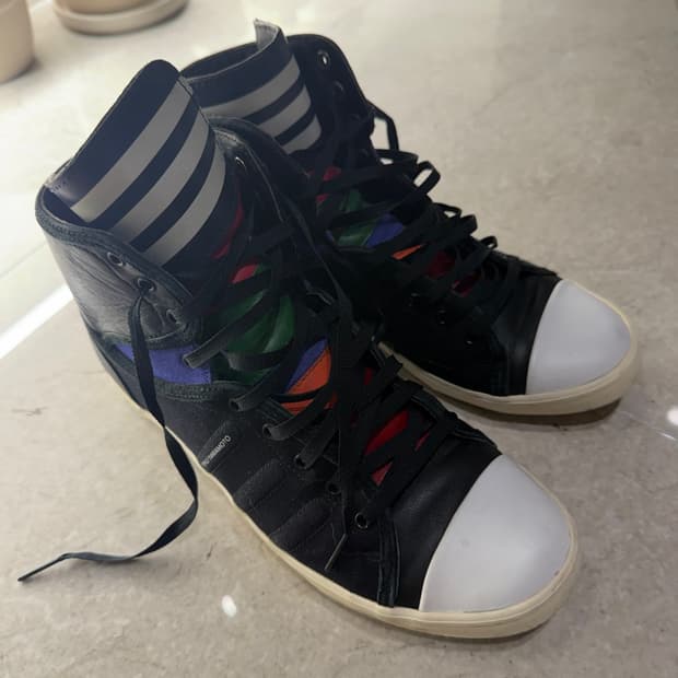 Y-3 요지야마모토 블랙 하이탑 스니커즈