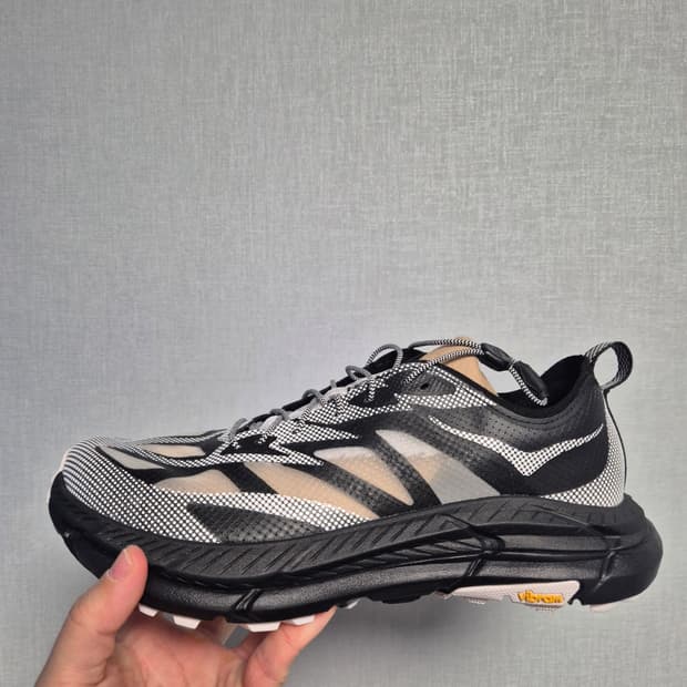 [새상품/260] 호카 마파테 스피드 4 라이트 TS 블랙 화이트