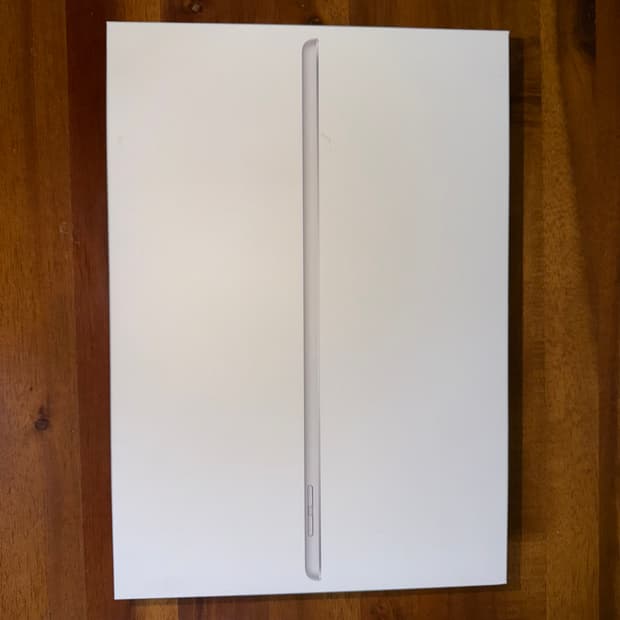 아이패드 9세대 wifi 실버 256GB 풀박스 + 애플펜슬 1세대