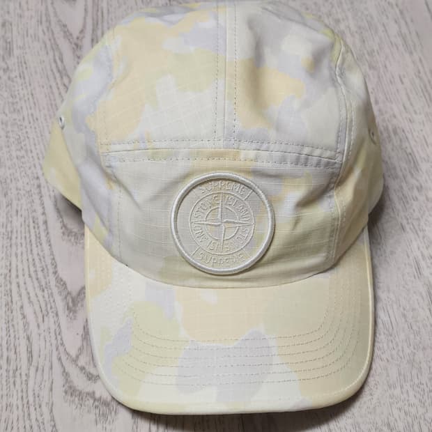 StoneIsland X Supreme cap