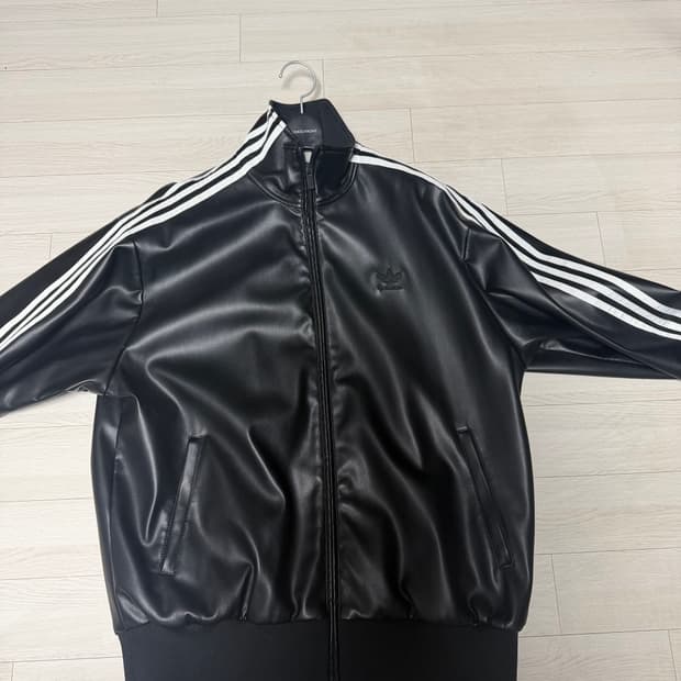 아디다스 포우 레더