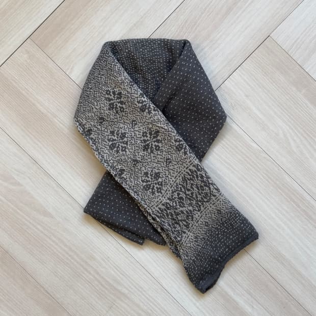 [Sunny clouds] nordic knit muffler