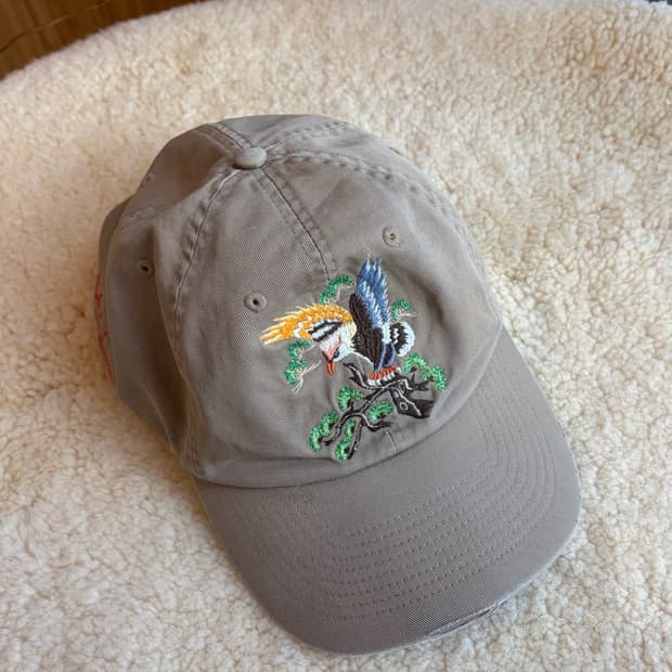 폴로 데미지 자수 캡