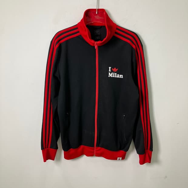 아디다스 밀란 블랙/레드 트랙탑 져지