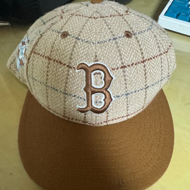 뉴에라 보스턴 레드 삭스 모자[8]