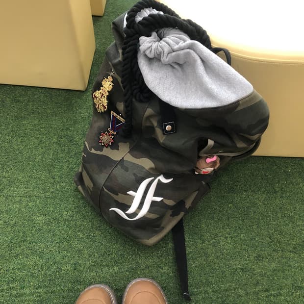 샵페어리 카모 스트링 백