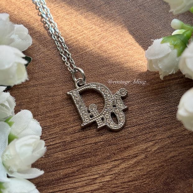 디올 오블리크 풀스톤 실버 목걸이