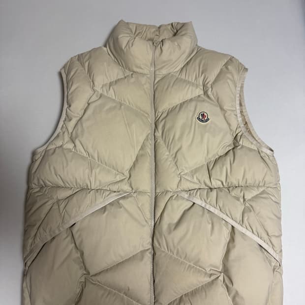 몽클레어 패딩베스트