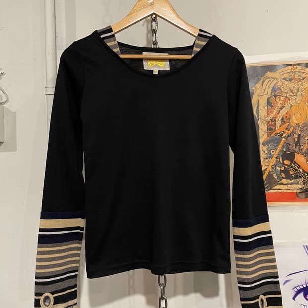 베이지 스트라이프 핸드워머 블랙 롱슬리브