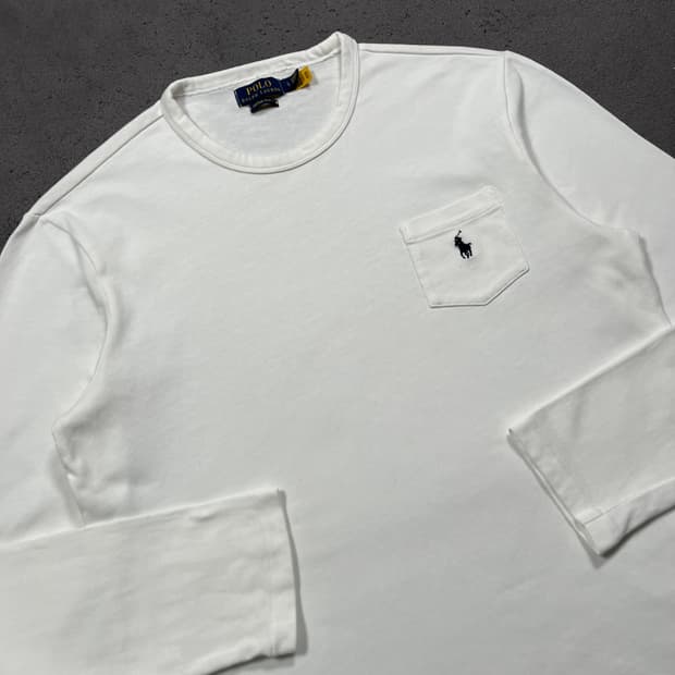 폴로 신형 포켓 화이트 롱슬리브