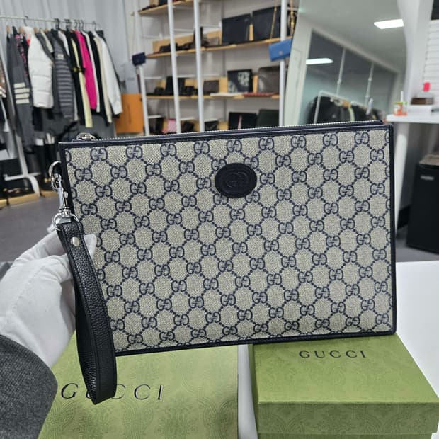 [A급컨디션] 구찌 인터로킹 클러치백