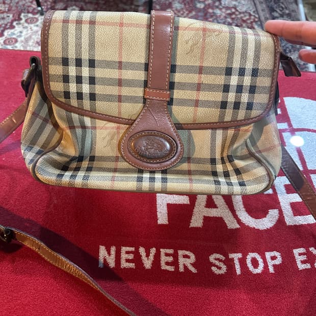 버버리 노바체크 크로스백