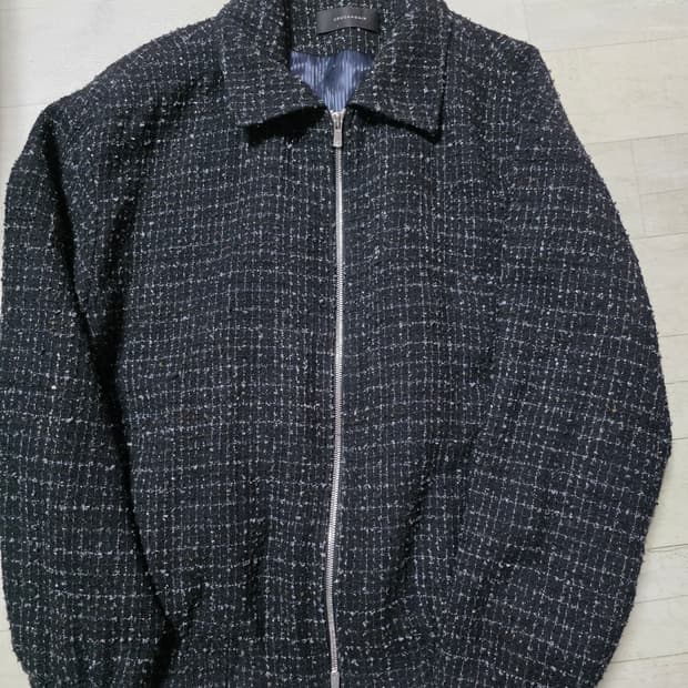 크러쉬어게인 블랙 트위드 블루종 L