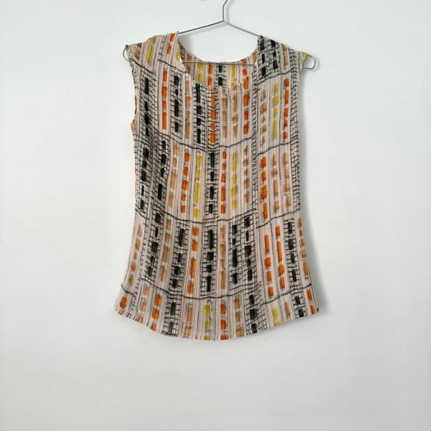 Brush art pleats / beige& green & orange