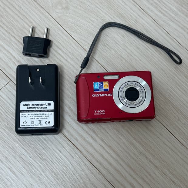 올림푸스 olympus T100