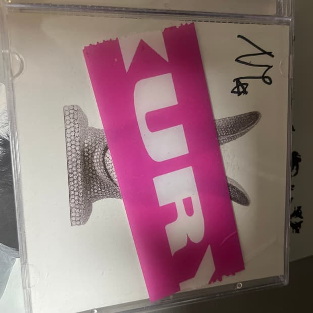 땅에 한번 떨군 나우아임영  싸인 cd