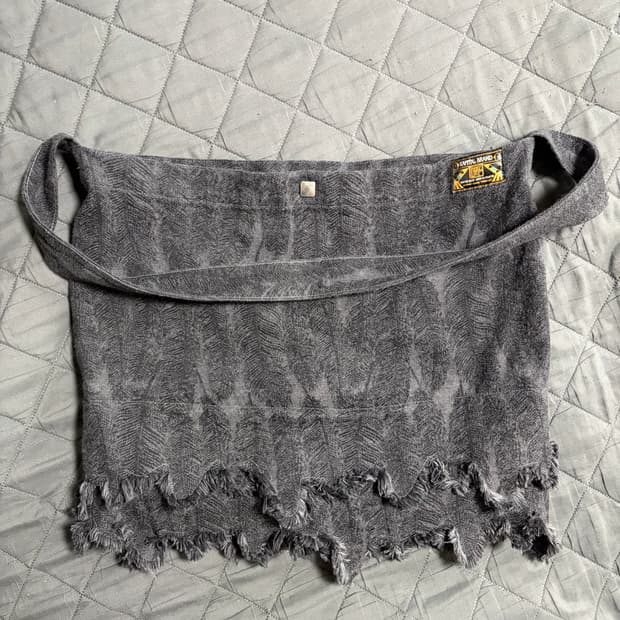 캐피탈 페더 맥파이 메디슨 백 블랙 라지