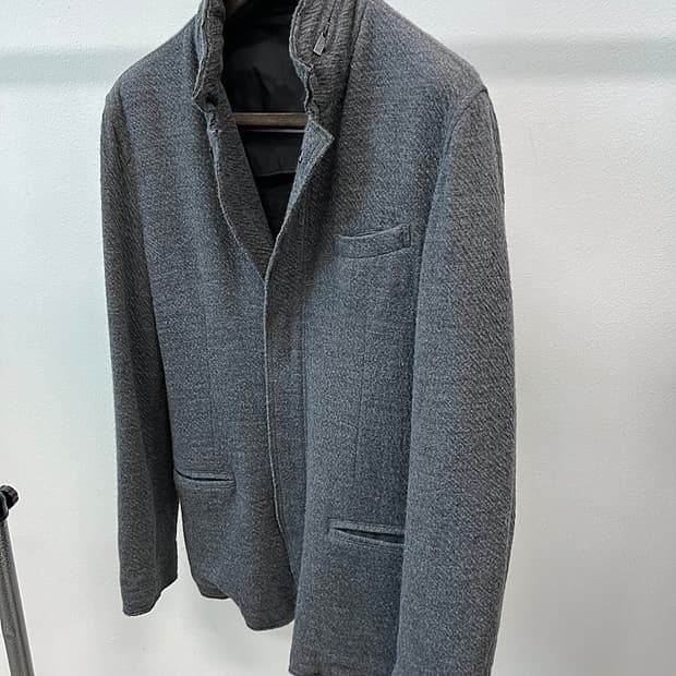 105-110) 엠포리오알마니 부클 니트자켓 