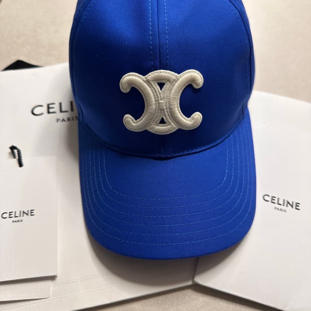 셀린느 celine 볼캡 L