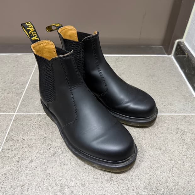 닥터마틴 첼시부츠 2976