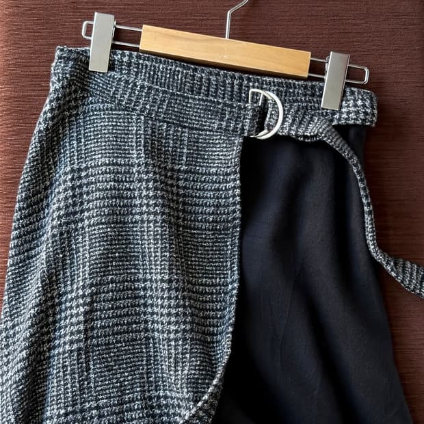 Tweed fabric wrap panel loose skirt
