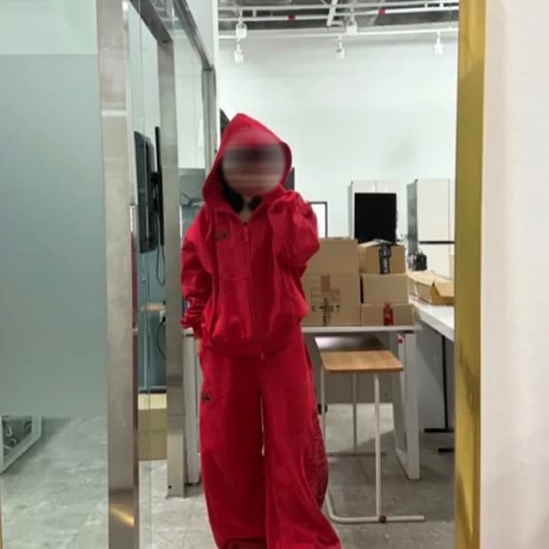 [거의새상품] 배드블러드 미스틱 캡슐 후드집업/팬츠 셋업(현재품절)