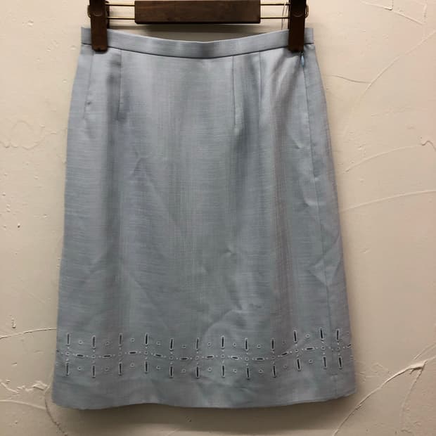 꾸레쥬 미디 스커트