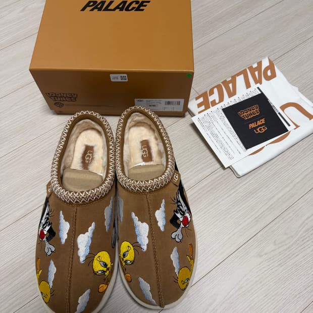 팔라스X어그X루니툰 타스만 슬리퍼 체스트넛 270