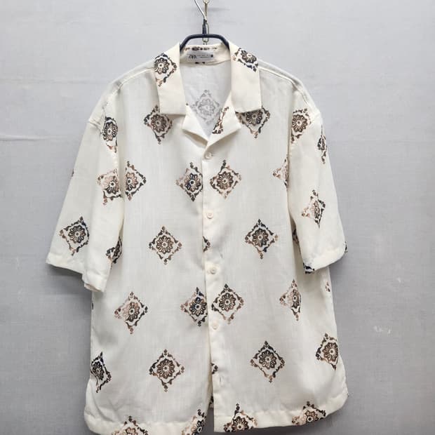 자라 ZARA 에스닉 가하학 패턴 린넨 혼방 반팔셔츠