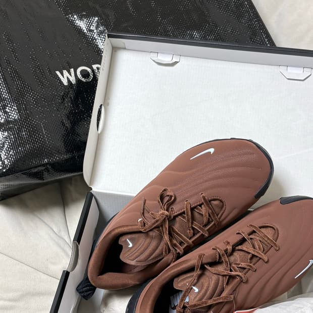 나이키 아스트라울트라(신상)