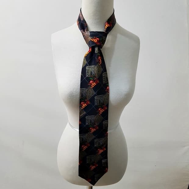 GIVENCHY 지방시 실크 넥타이