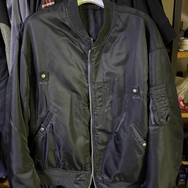 비즈빔 토르손 / 블랙 / 4 size