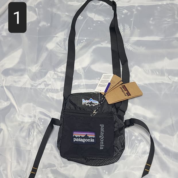 [새상품] 파타고니아 미니 크로스백/ 3가지 색상