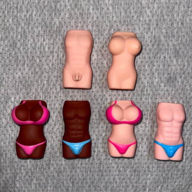 Bikini keyring lighter case(6)