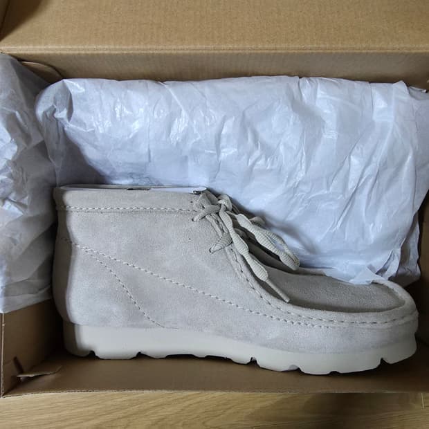 클락스 파프 왈라비 베이지 42 사이즈