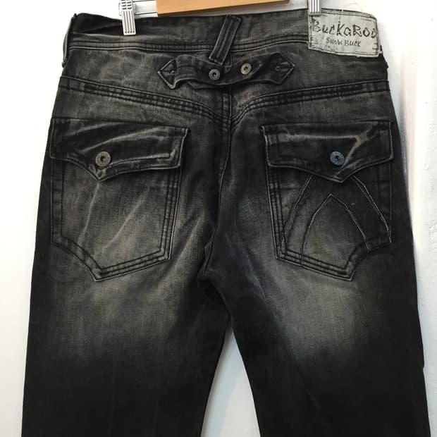 버커루 스노우벅 워싱 블랙 데님 32